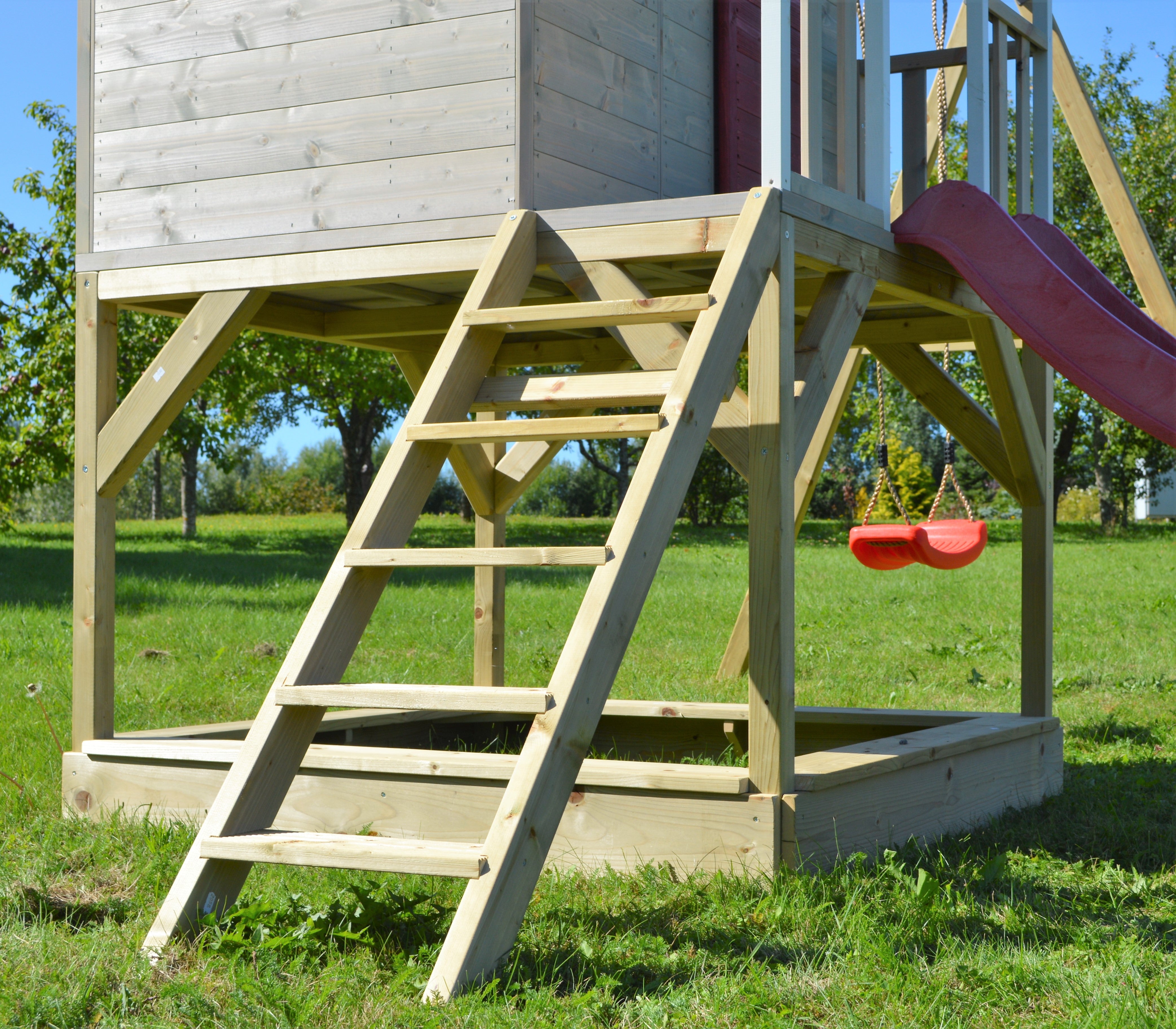 M9R Summer Adventure House with Platform, Slide and Single Swing